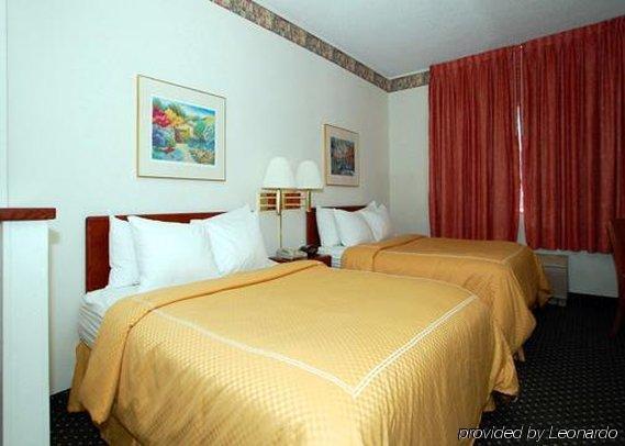 Comfort Suites Rochester Henrietta University Area Quarto foto